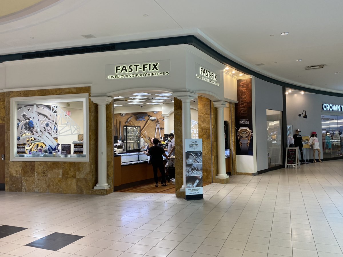 Watch repair 2025 westfield mall